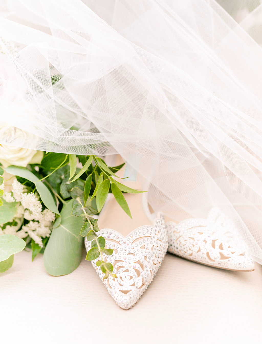 Darling Fall Garden Wedding At Airlie | Caroline & Dylan | Virginia Wedding Photographer