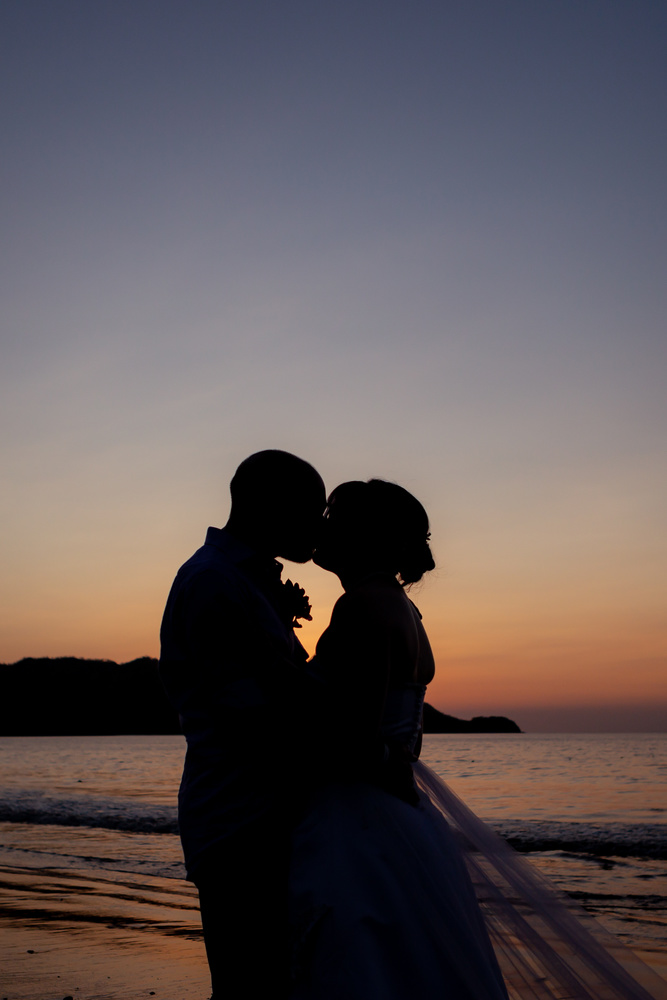 An Adventurous Intimate Elopement In Costa Rica