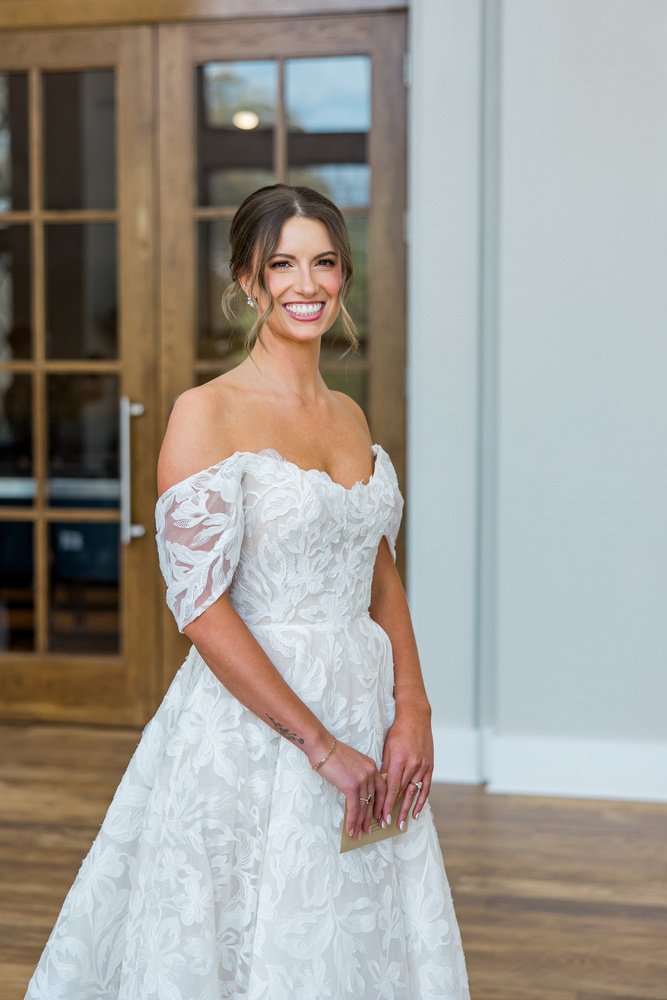 Floral Wedding Dresses: Romantic Details For The Modern Bride