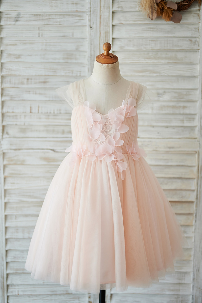 10 Sweetheart Neckline Flower Girl Dresses For Shabby Chic Wedding