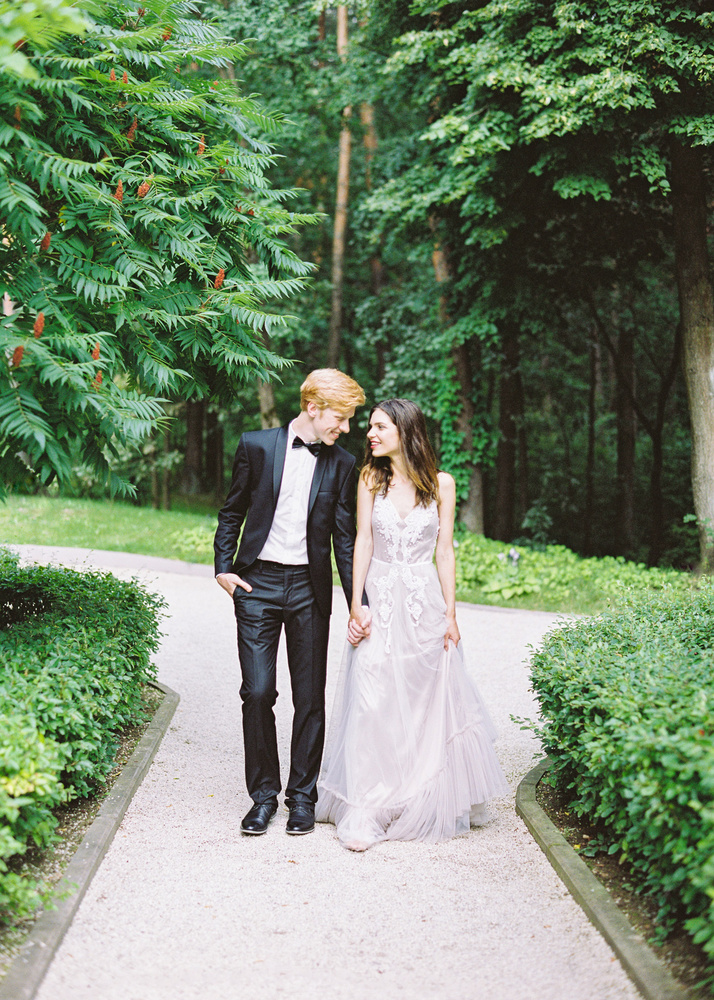 Vibrant Tones Elegant Wedding Inspiration