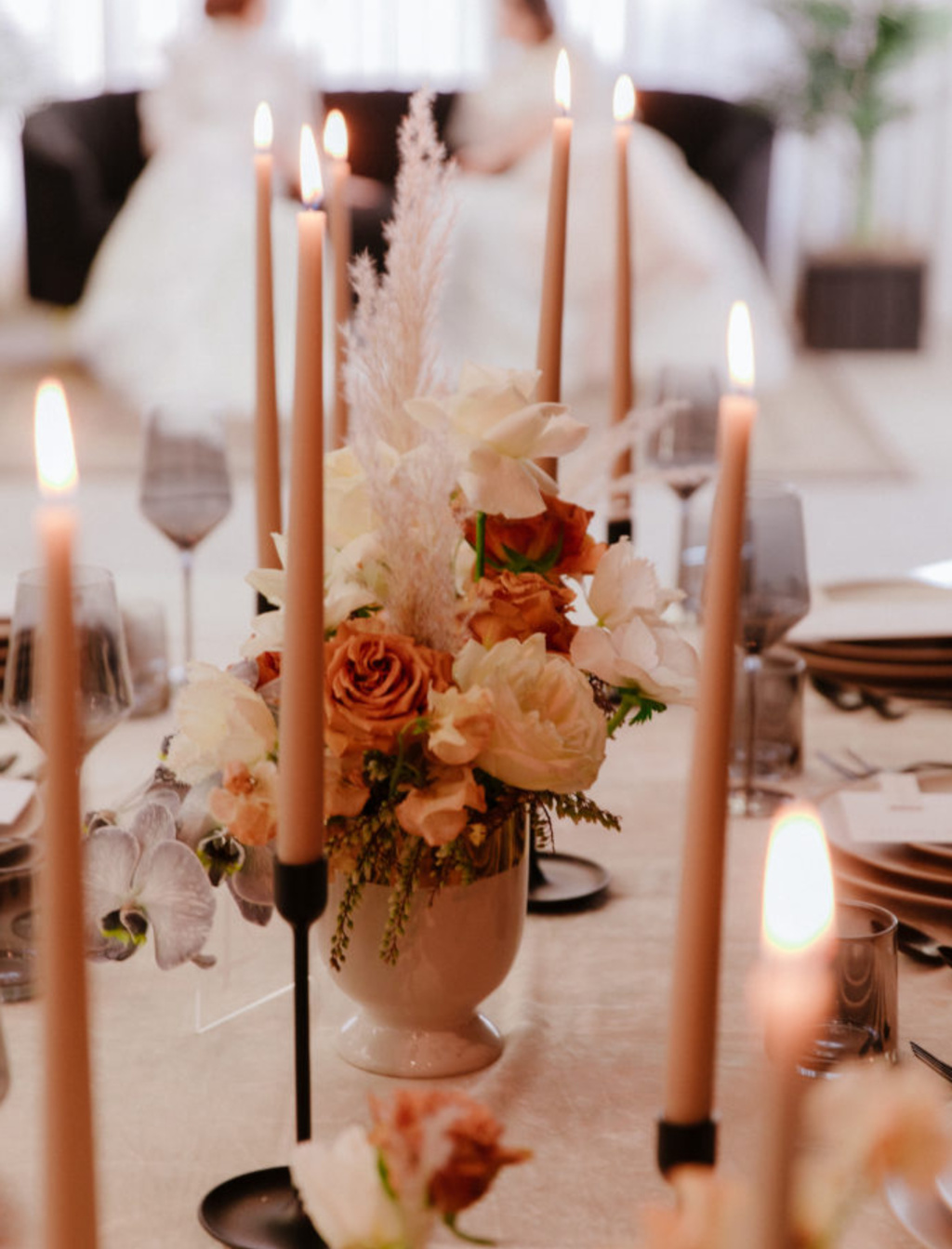 Sleek + Timeless Wedding