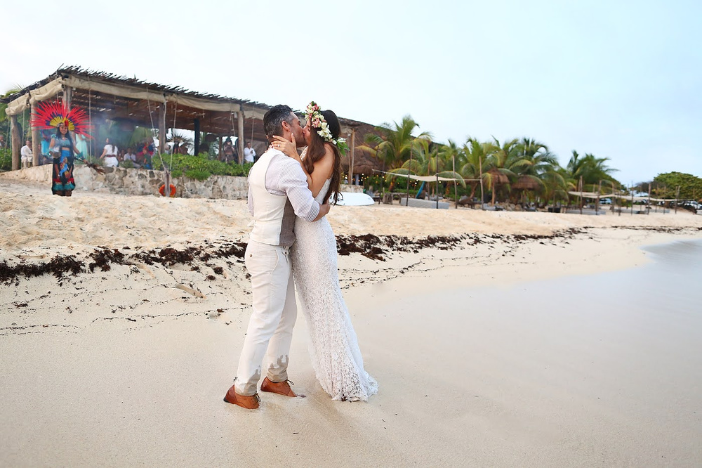 Beach Glam Wedding In Riviera Maya