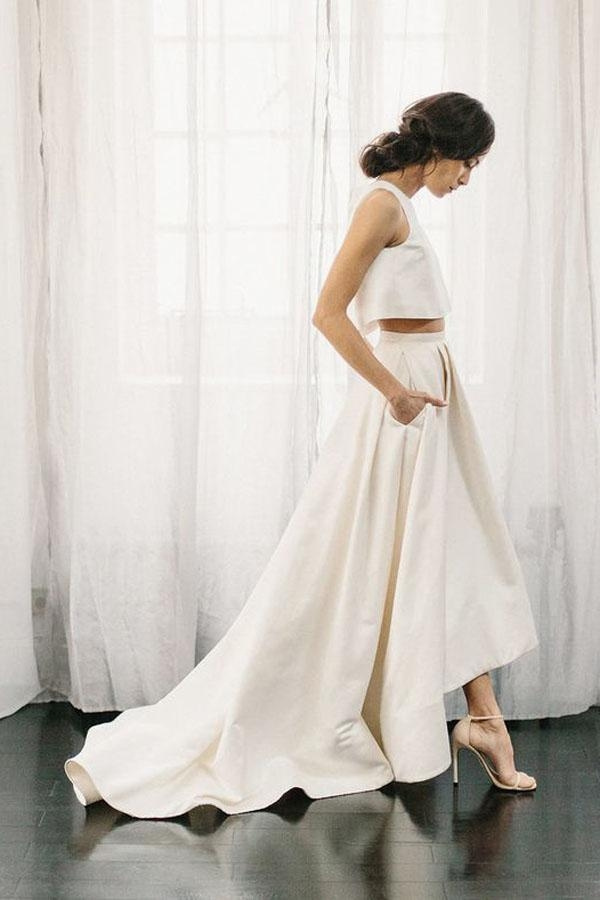 The Best Wedding Dresses For A City Hall Wedding