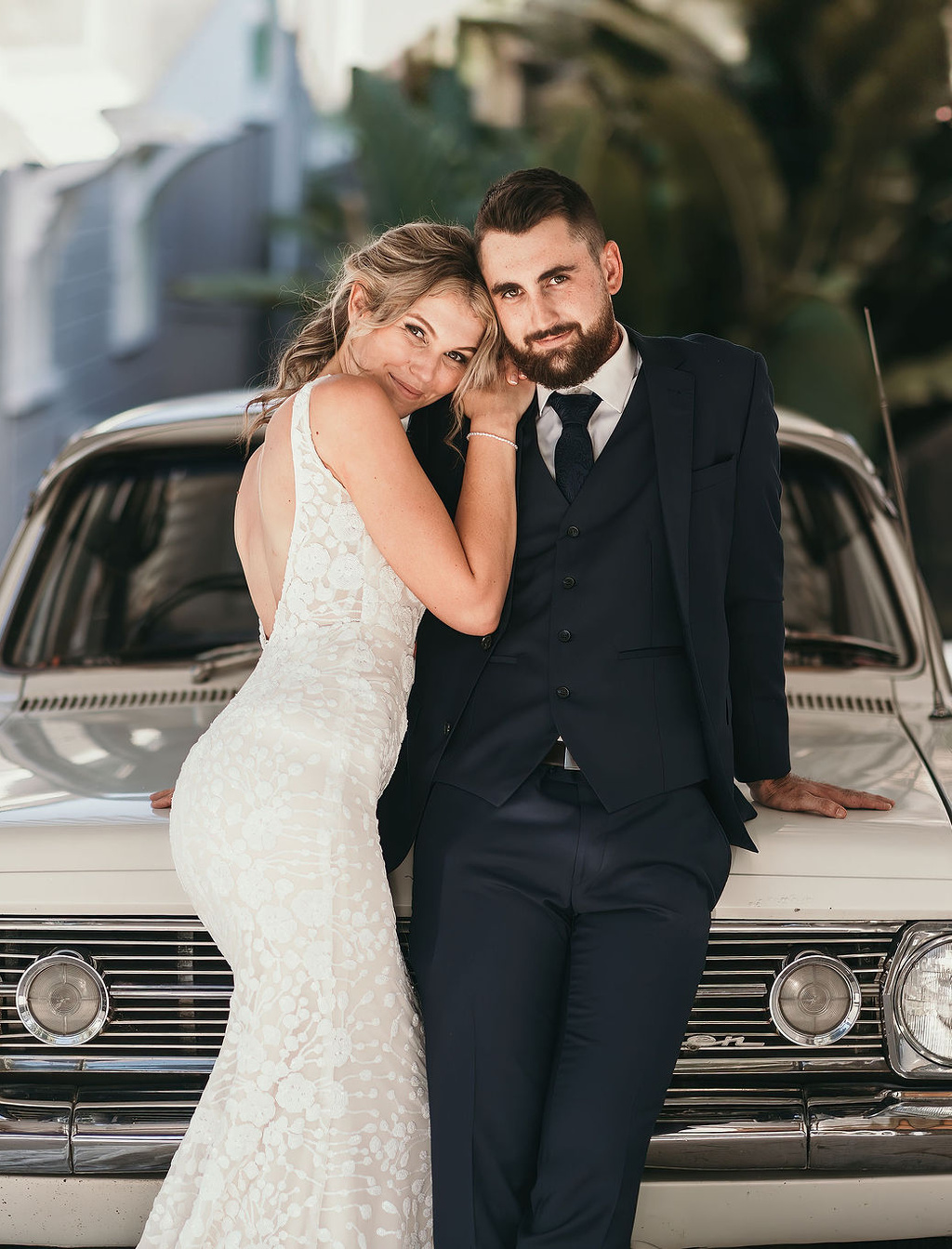 A Dreamy Poolside Elopement