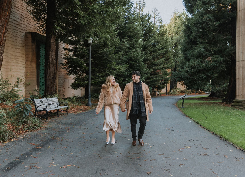 The Ultimate Guide: What Couples Should Know Before Getting Engaged This Holiday Season