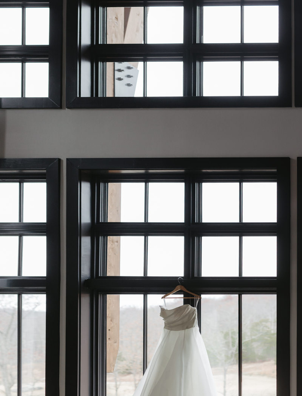 Contemporary Wedding Style Meets Mountain Scenery At Mclemore