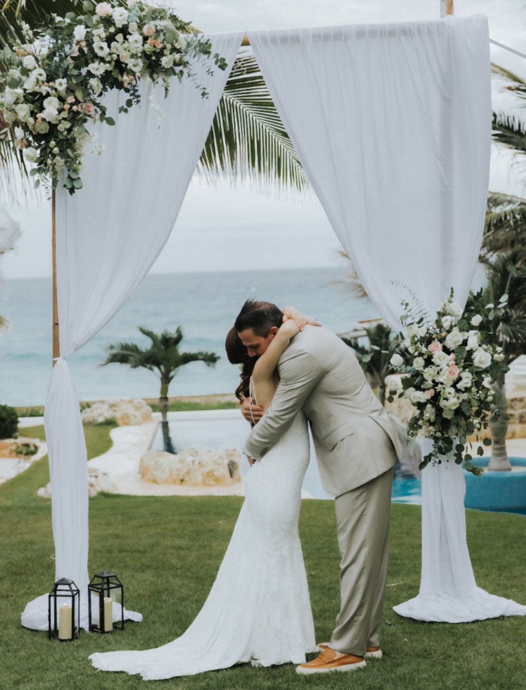 A Blue Ocean Intimate Elopement At Isla Mujeres