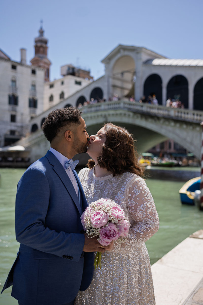 A Romantic Civil Wedding In Venice