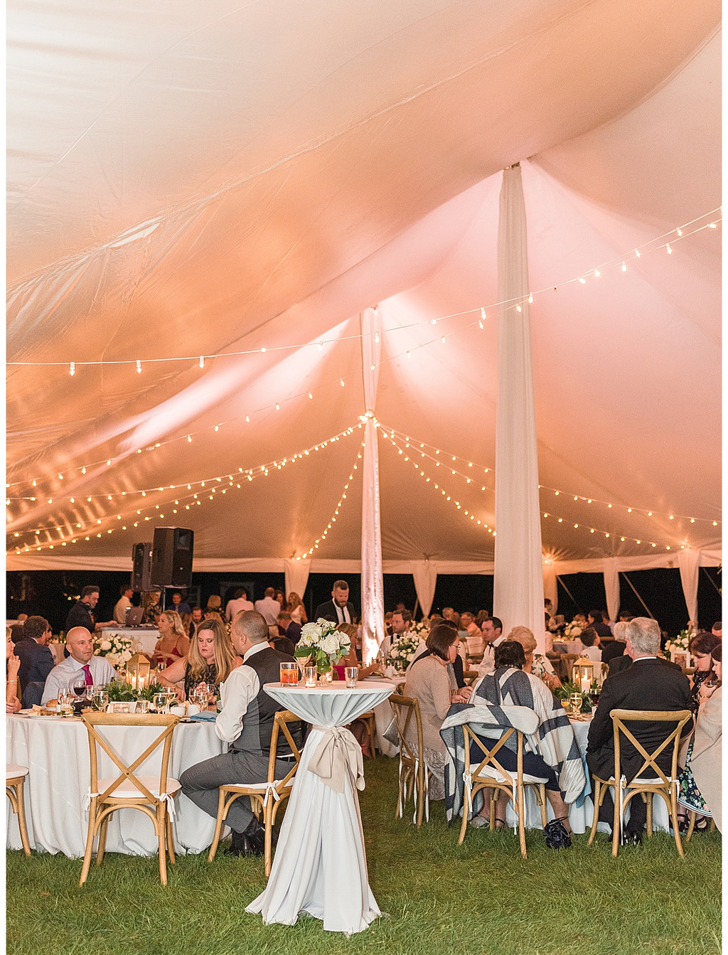This Couple Pulled Off Pivoting Their Aruba Beach Wedding To An Elegant Backyard Wedding In Just Four Weeks
