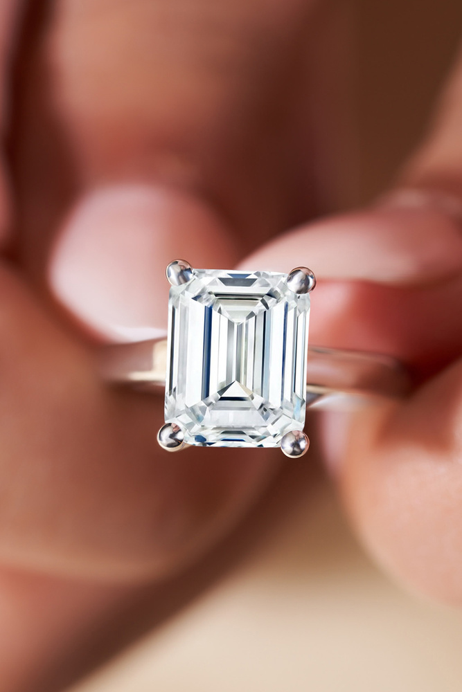 Timeless Solitaire Engagement Rings For A Classic Style!