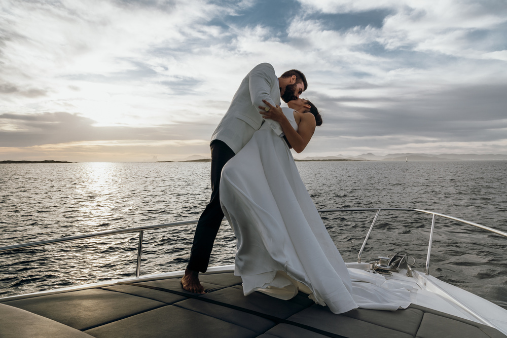 Glam Yacht Ibiza Elopement
