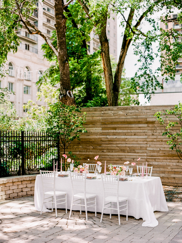 Mod Summer Wedding Inspiration At Bonnycastle Garden