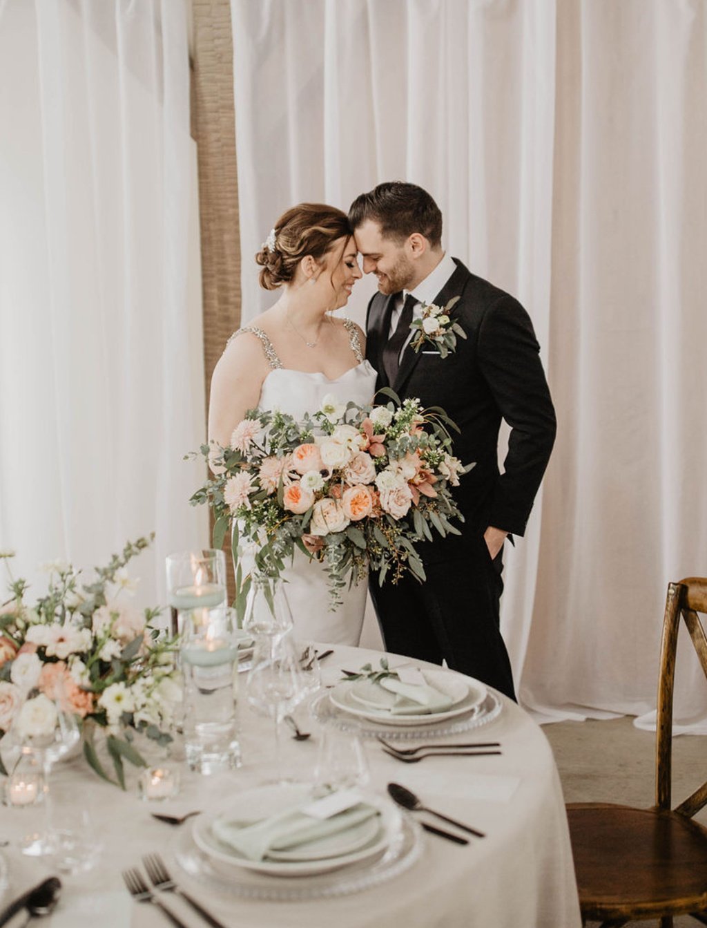 Classic But Chic Spring Wedding At Hawthorn Estates
