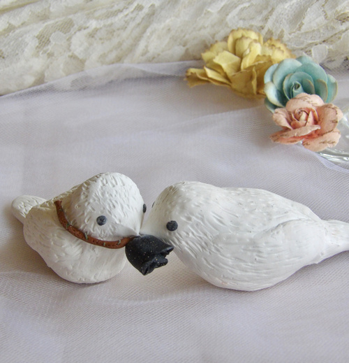 Tied With Love: Handmade Wedding Decor That Wows