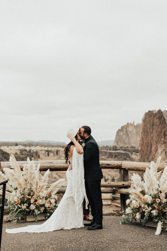 All About Micro Weddings