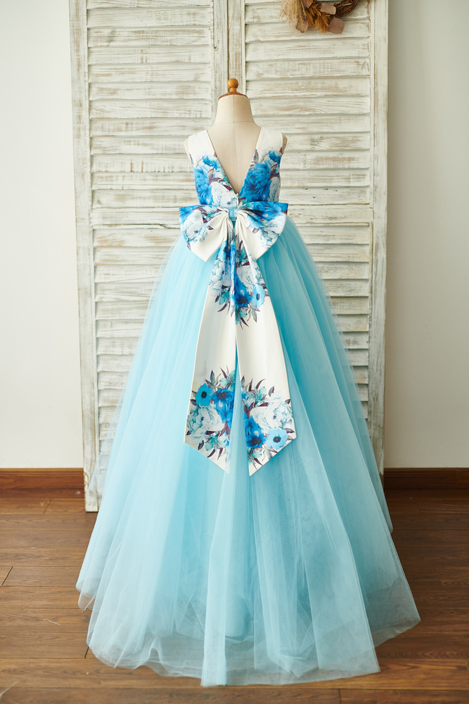 8 Blue Tulle Flower Girl Dresses For Every Style And Budget
