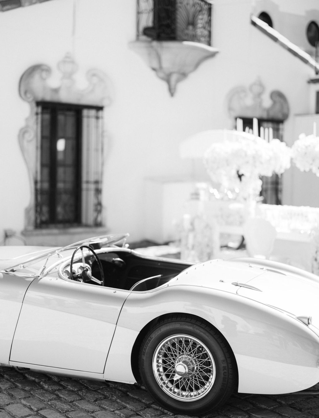 Tuscan Romance Meets Gatsby Styled Shoot