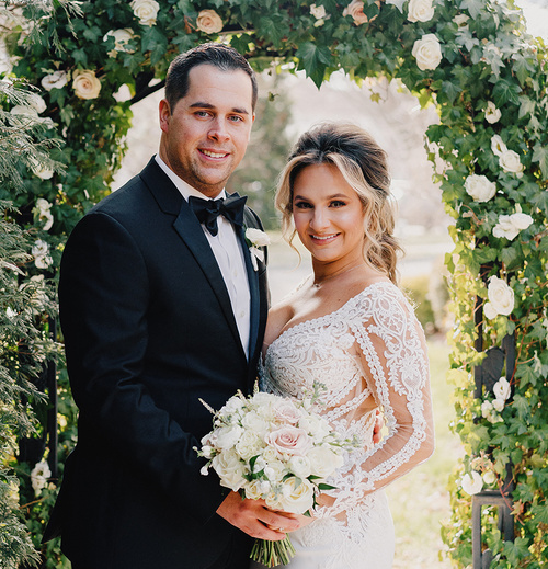 A Classic New Jersey Intimate Winter Wedding