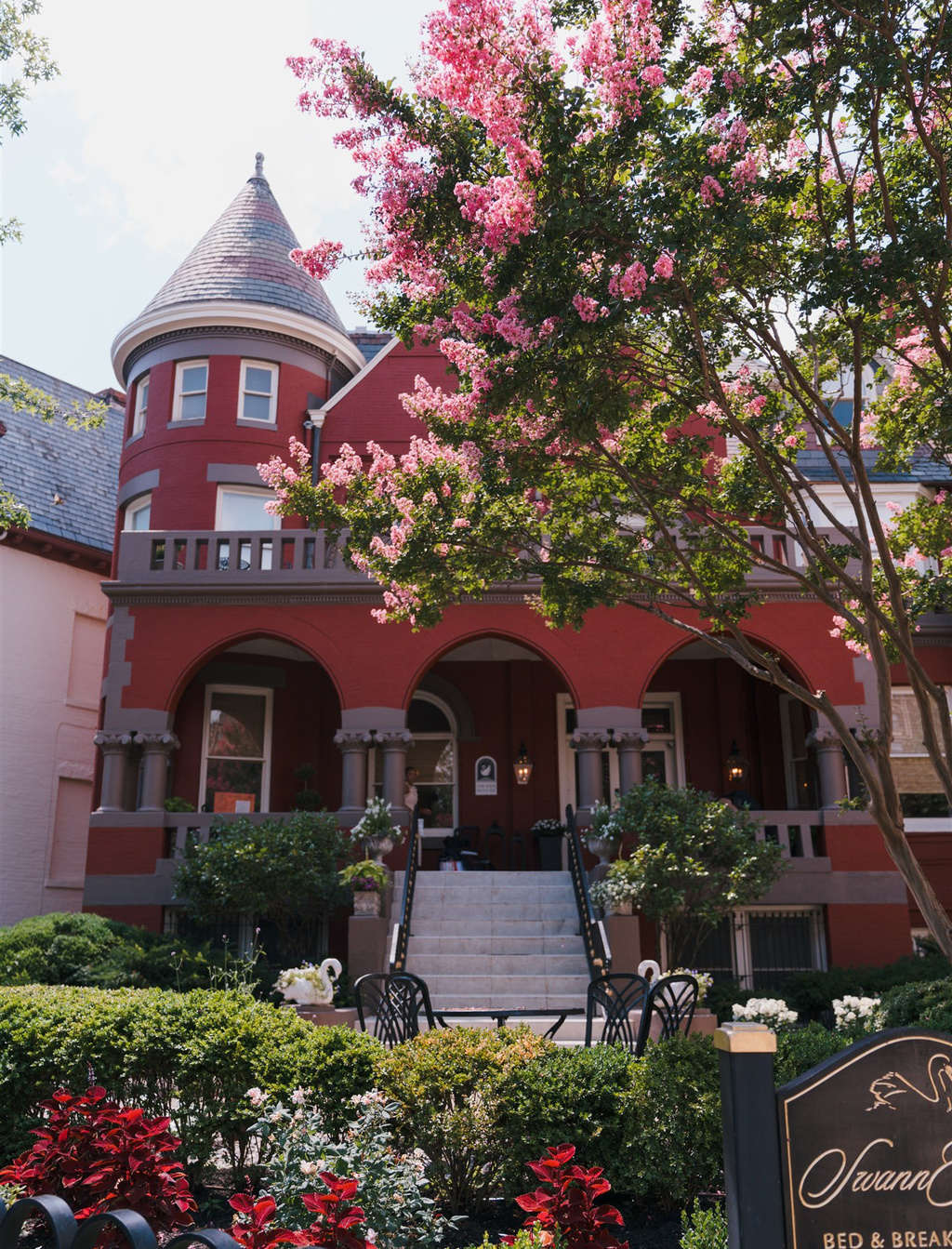 Modern Muse In Montmartre At The Swann House Washington D.c.