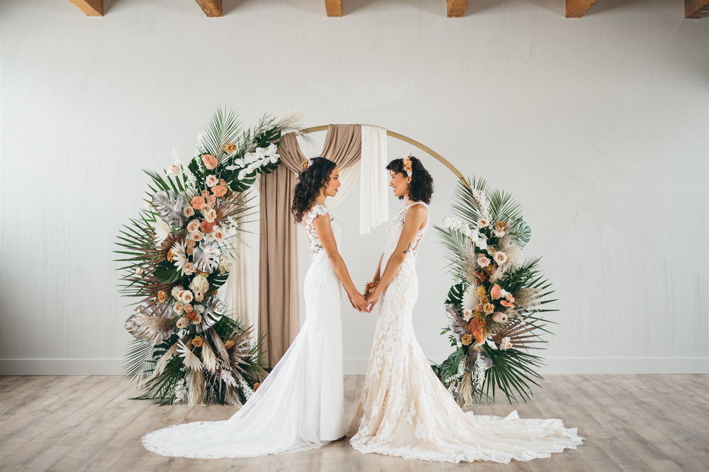 5 Lace Wedding Dresses You Can Try On At Home!