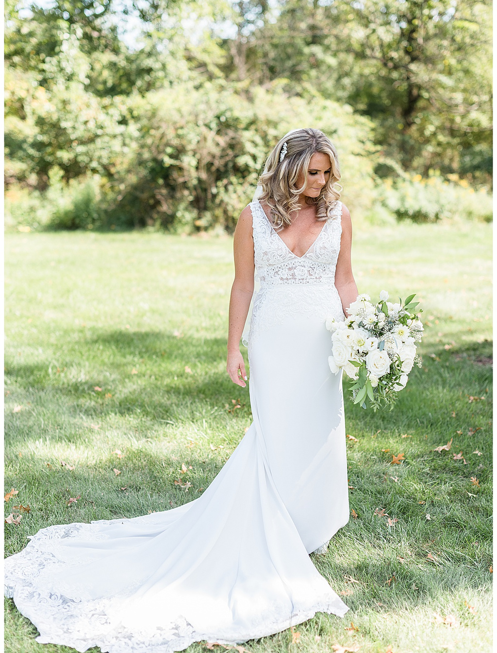 This Couple Pulled Off Pivoting Their Aruba Beach Wedding To An Elegant Backyard Wedding In Just Four Weeks