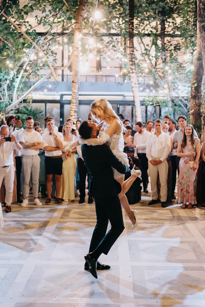 Elegant Wedding Reception Amid Tropical Greenery At Glass House By Tirtha