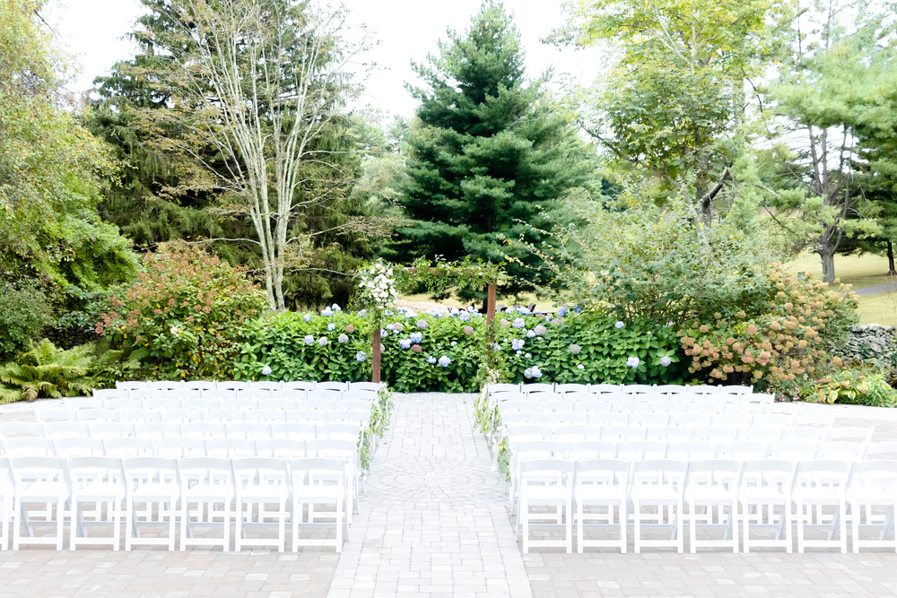 Darling Fall Garden Wedding At Airlie | Caroline & Dylan | Virginia Wedding Photographer