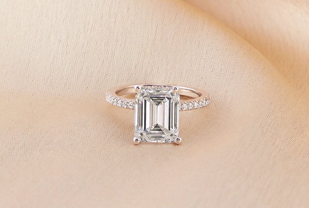 Emerald Cut Engagement Rings: Designed For The Trendsetters