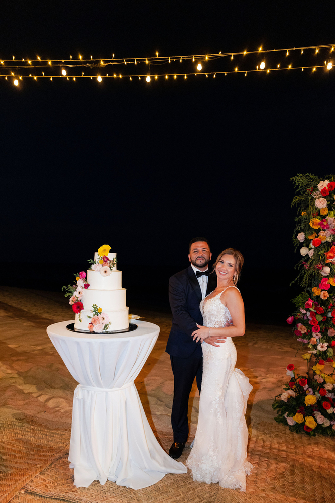 Colourful And Chic Wedding Of Irina And Estevan In Los Cabos, Mexico