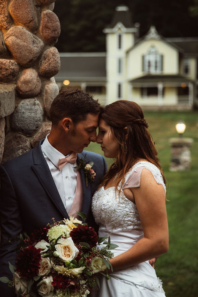 Micro-weddings Vs Elopements -- Are They The Same?
