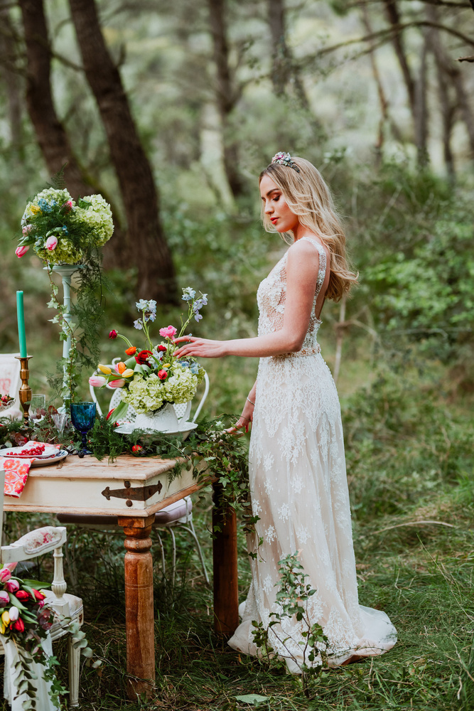 Inspirational Wedding Ideas | You’ll Love This Hidden Forest Wedding
