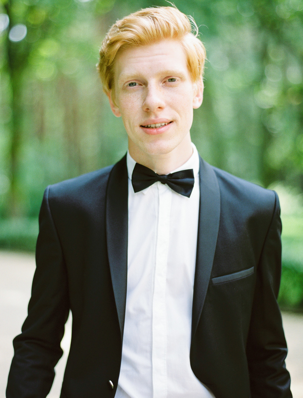 Vibrant Tones Elegant Wedding Inspiration