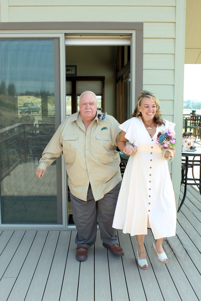 Rural Hill Top Wedding Melba Idaho