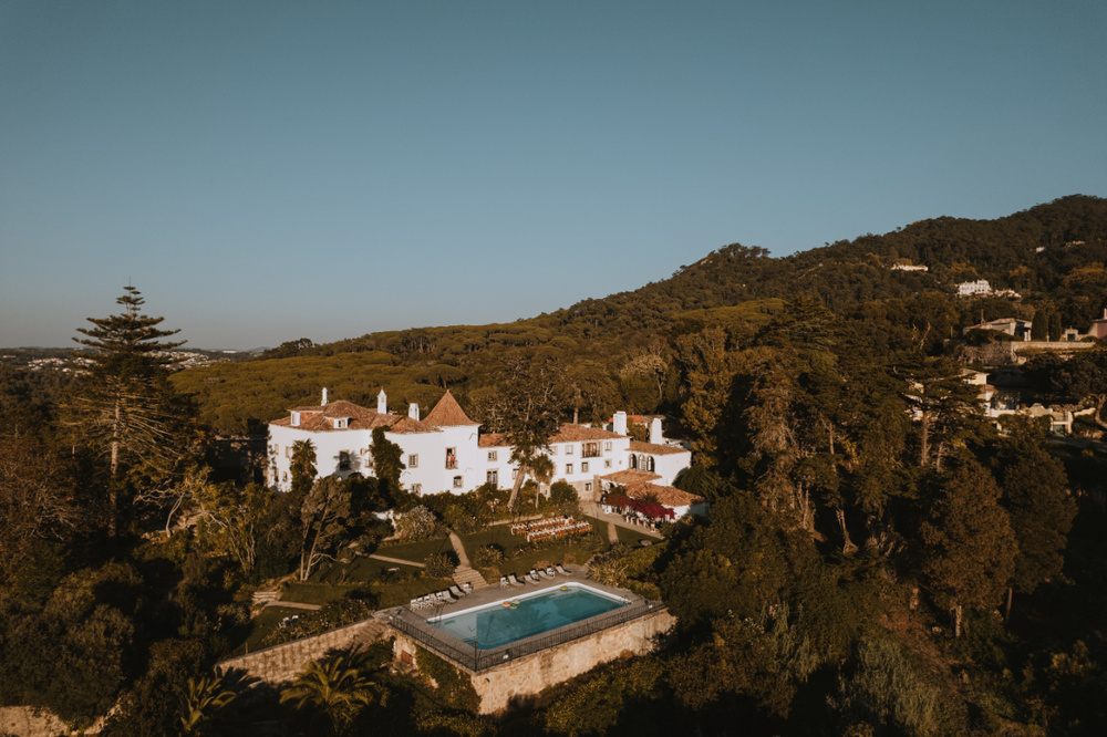 Intimate Wedding In The Middle Of Nature