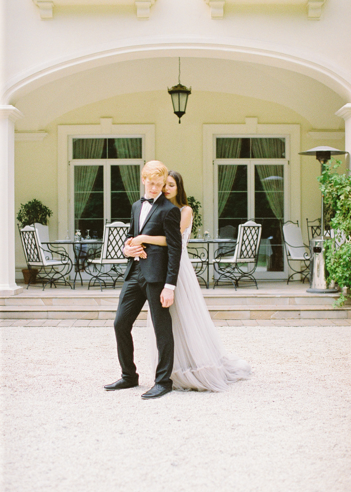 Vibrant Tones Elegant Wedding Inspiration