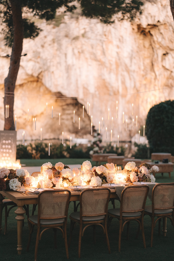 Alyssa & Brian: A Timeless Celebration At Lake Vouliagmeni