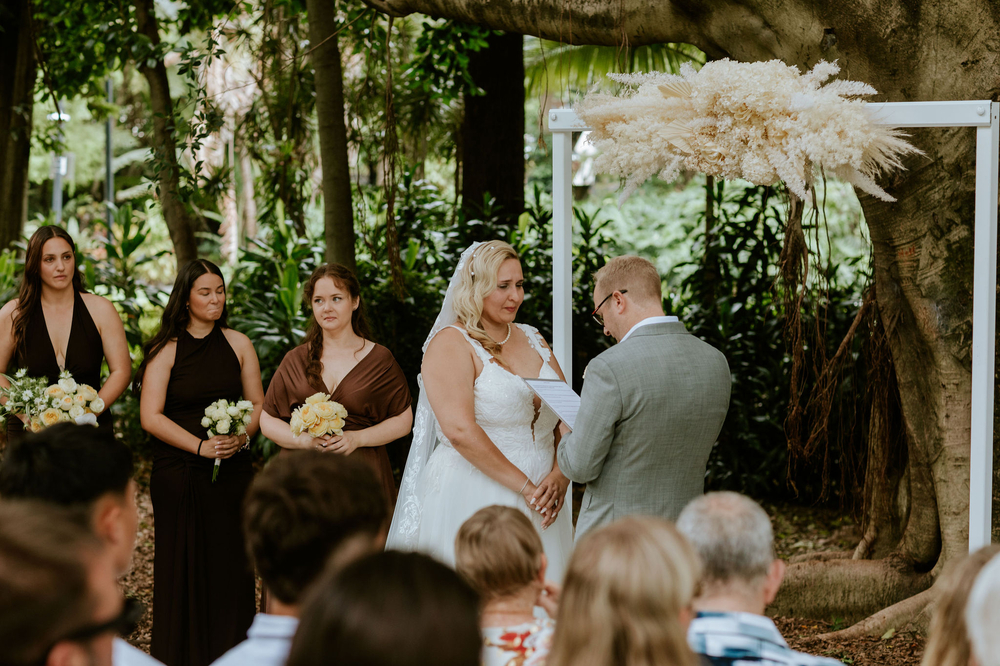 A Fun & Playful Brisbane City Botanic Gardens Wedding