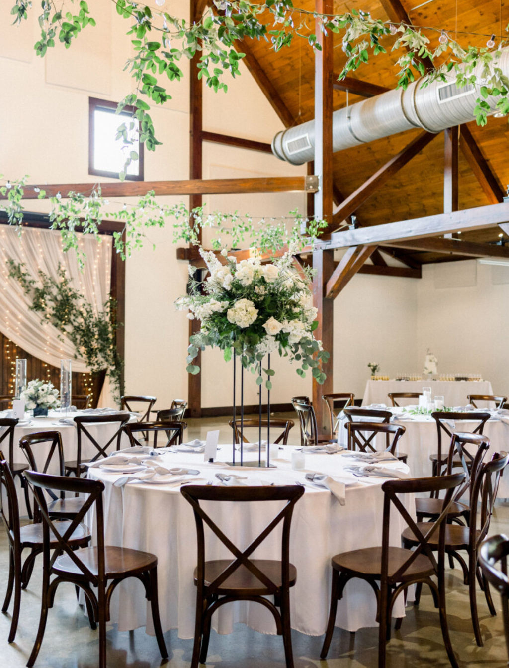 A Modern + Elegant Wedding At The Silo