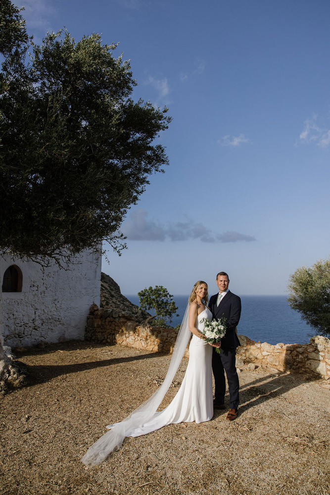 A Romantic Wedding At A Historic Chapel In Secluded Crete