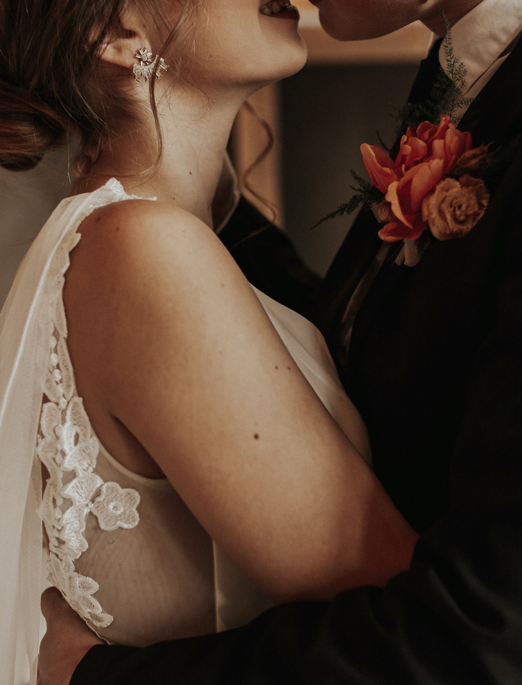 Sleek & Modern Styled Wedding Shoot