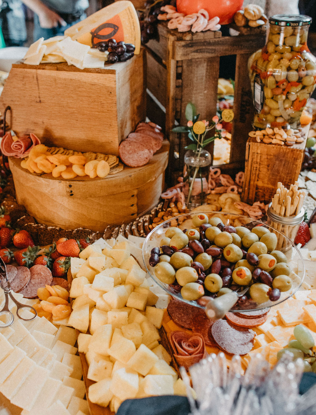 A Colorful Kentucky Farm Wedding