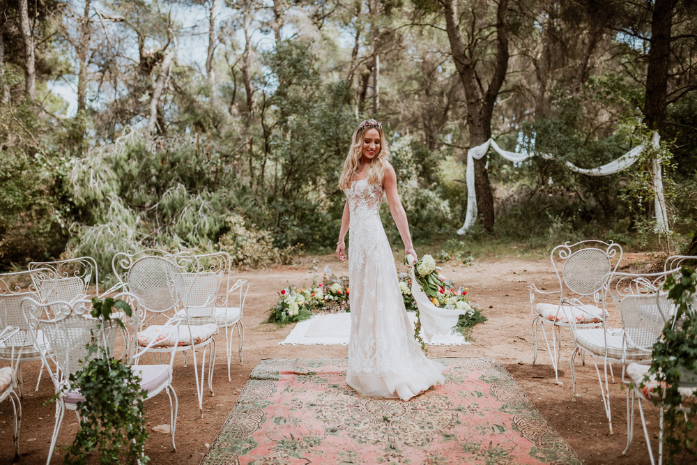 Inspirational Wedding Ideas | You’ll Love This Hidden Forest Wedding
