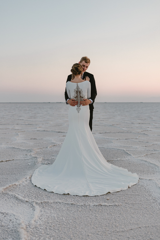 Bonneville Salt Flats Bridal Session
