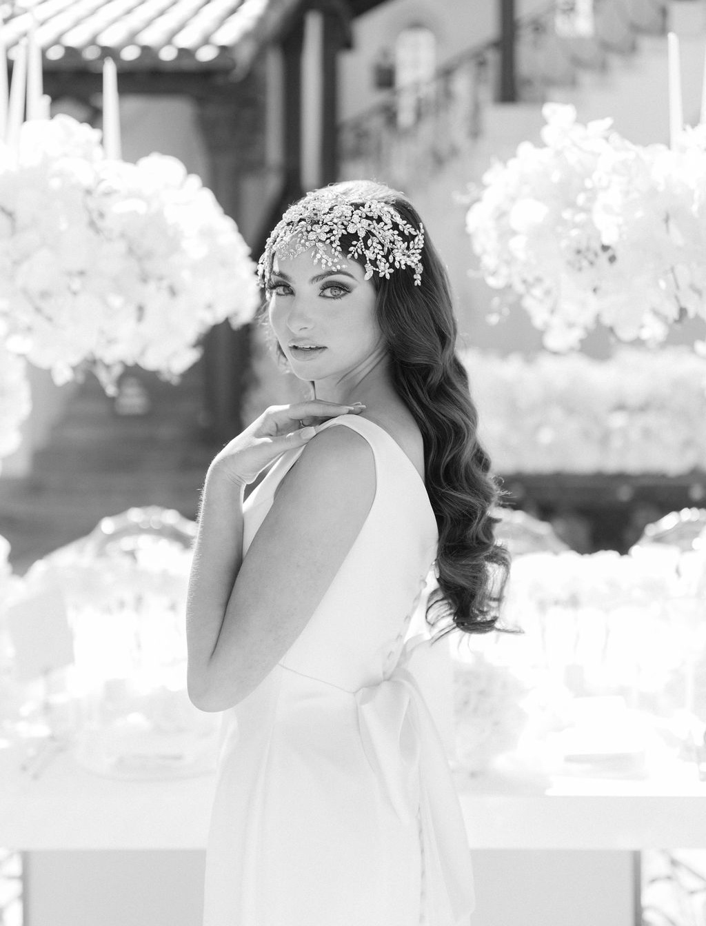 Tuscan Romance Meets Gatsby Styled Shoot