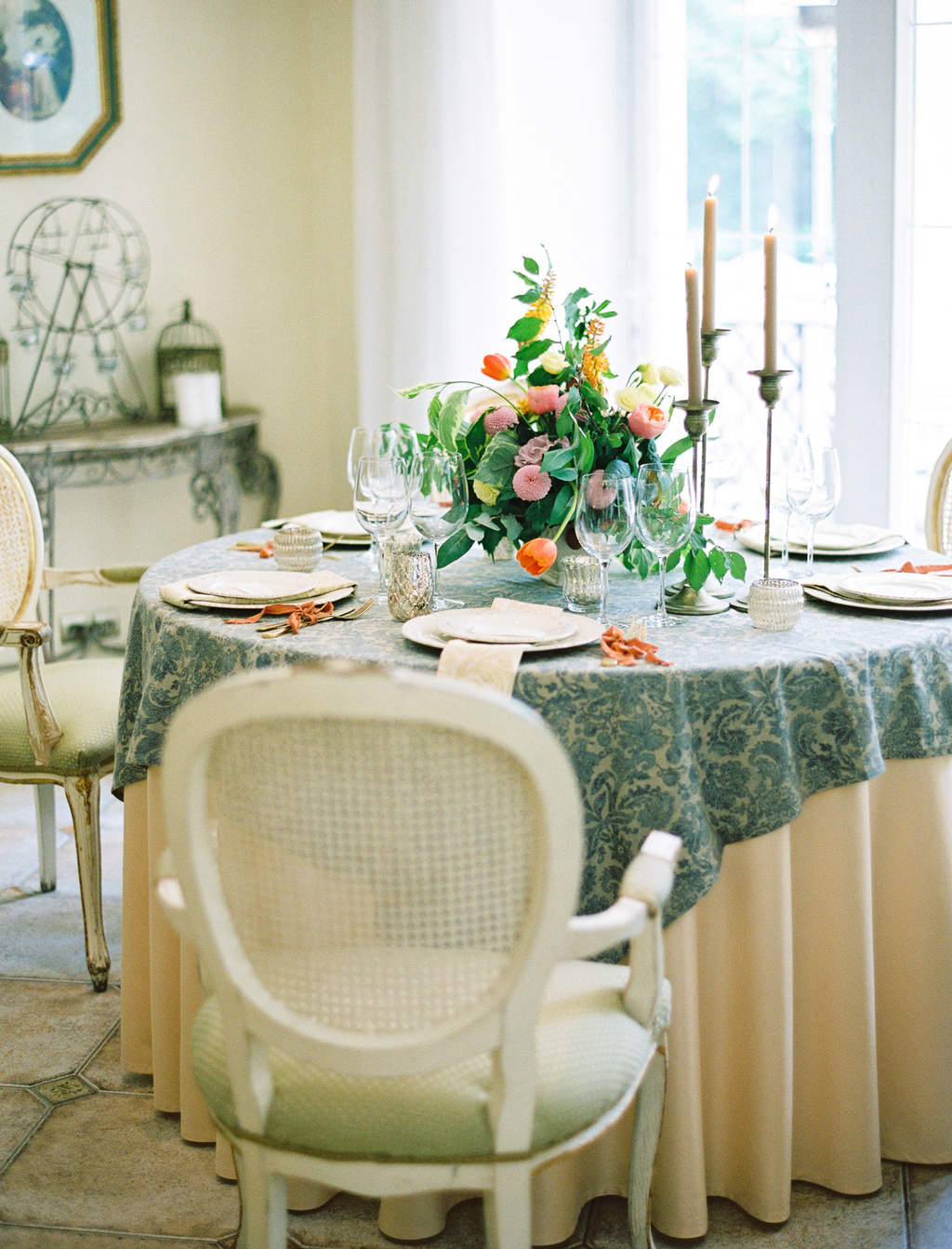 Vibrant Tones Elegant Wedding Inspiration