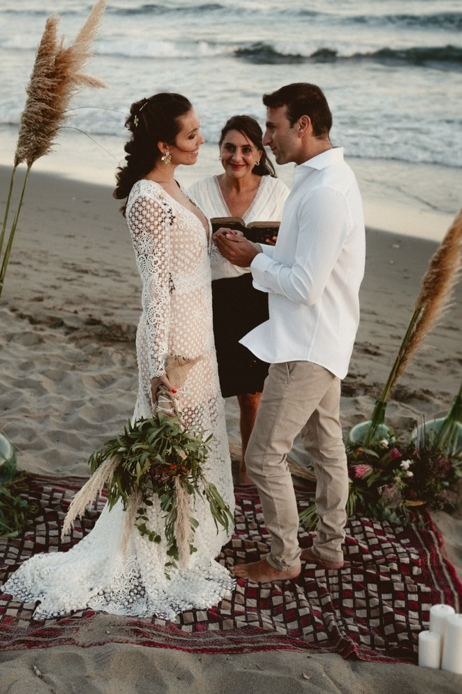 Elopements And Micro Weddings