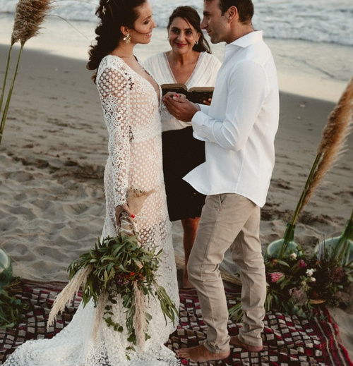 Elopements And Micro Weddings