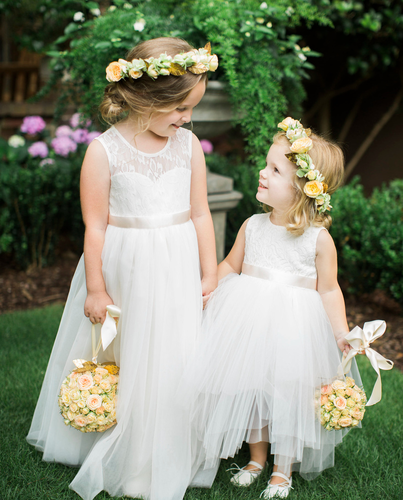 Three Best Flower Girl Styles Ideas