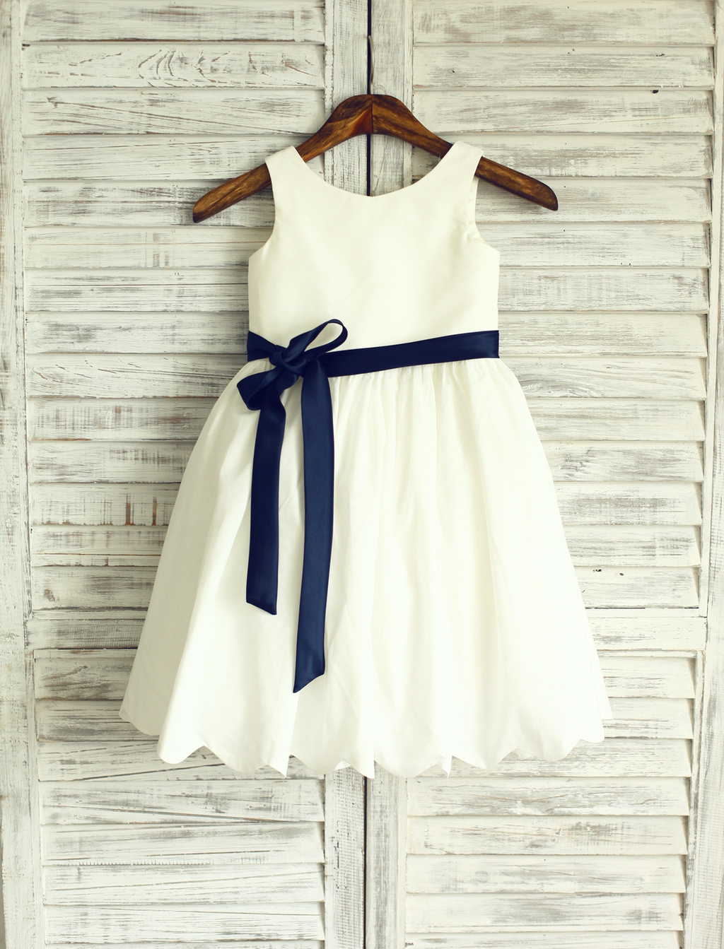 Dos And Don'ts When Buying A Flower Girl Dress